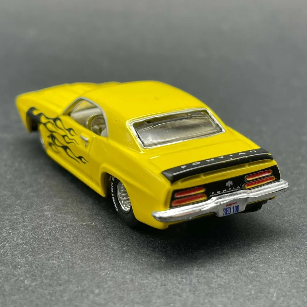 Maisto 1969 '69 Pontiac Firebird Car Yellow 1/64 All Stars Red 100 Rubber Slicks